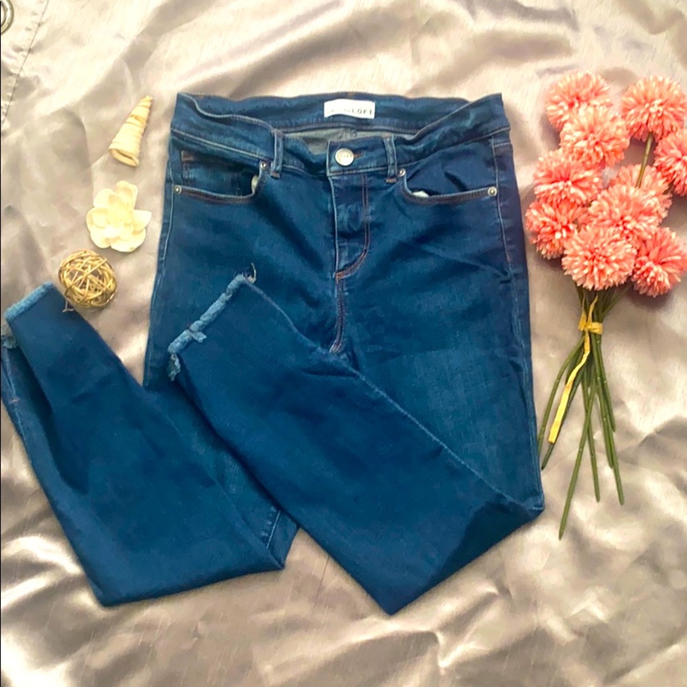 🌸 LOFT STRETCHY 3/4 JEANS🌸